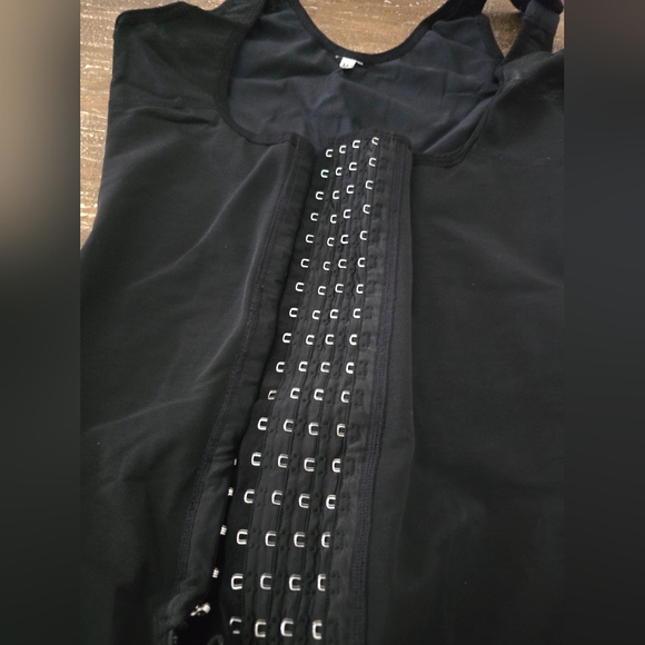 Black Shapewear Bodysuit - Picture 2 of 6